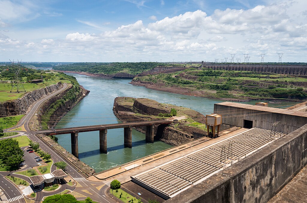 The Paraná River, the waterway that separates Paraguay and Brazil.