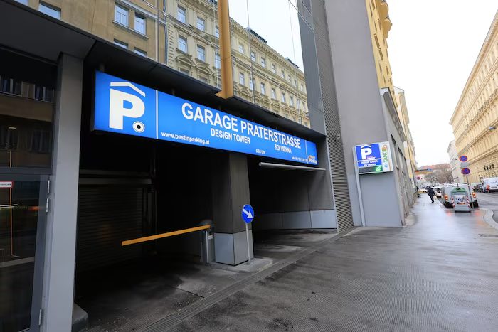 21-Year-Old Burned Alive in Austria Over Crypto Assets - The Parking Garage